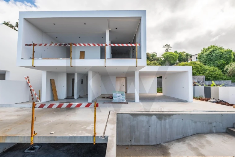 Moradia T3 para Venda em São Gonçalo Foto 2