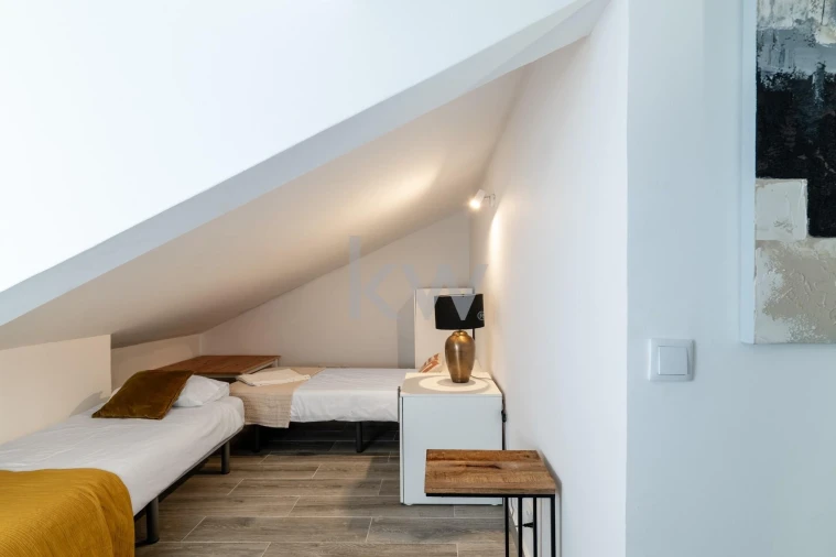 Prédio para Venda em Carregado e Cadafais Foto 32