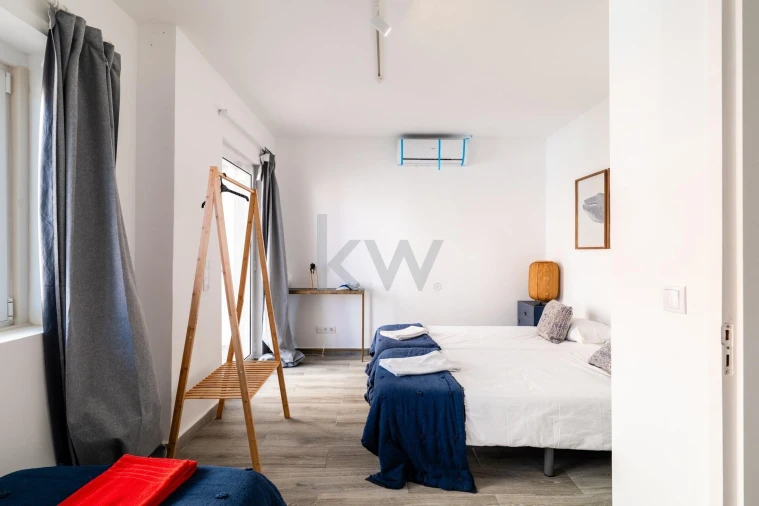 Prédio para Venda em Carregado e Cadafais Foto 17