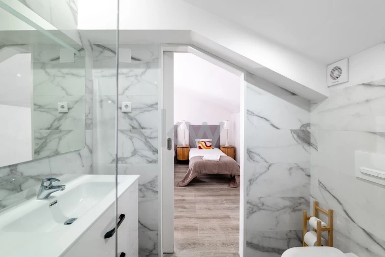 Prédio para Venda em Carregado e Cadafais Foto 28