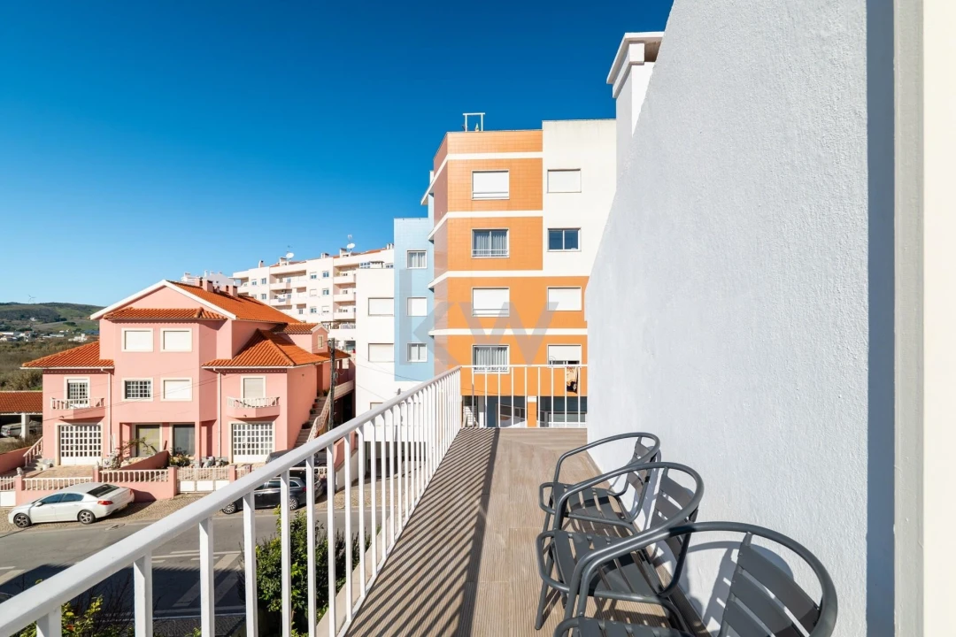 Prédio para Venda em Carregado e Cadafais Foto 37