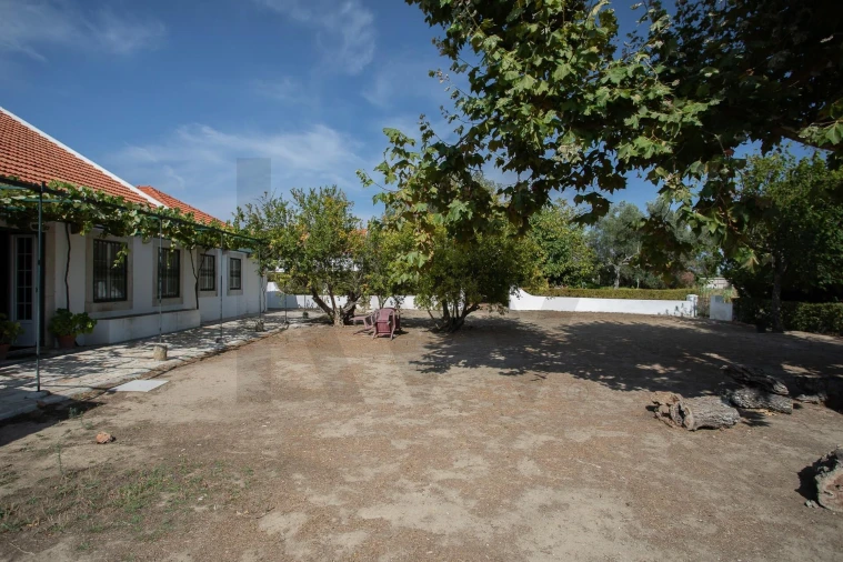 Moradia T7 para Venda em Caparica e Trafaria Foto 15