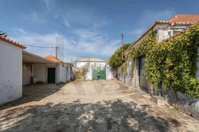 Moradia T7 para Venda em Caparica e Trafaria Foto 11