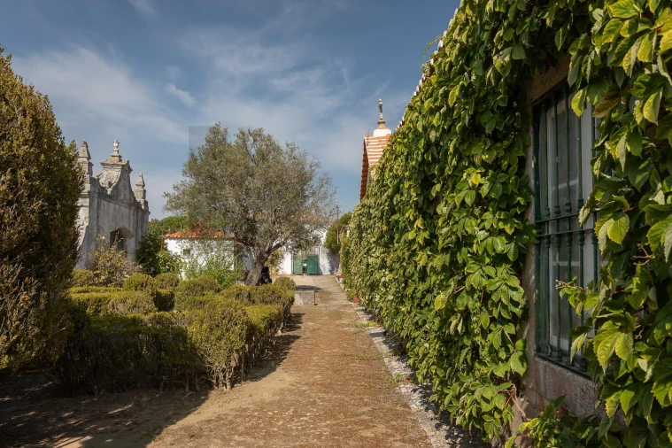 Moradia T7 para Venda em Caparica e Trafaria Foto 4