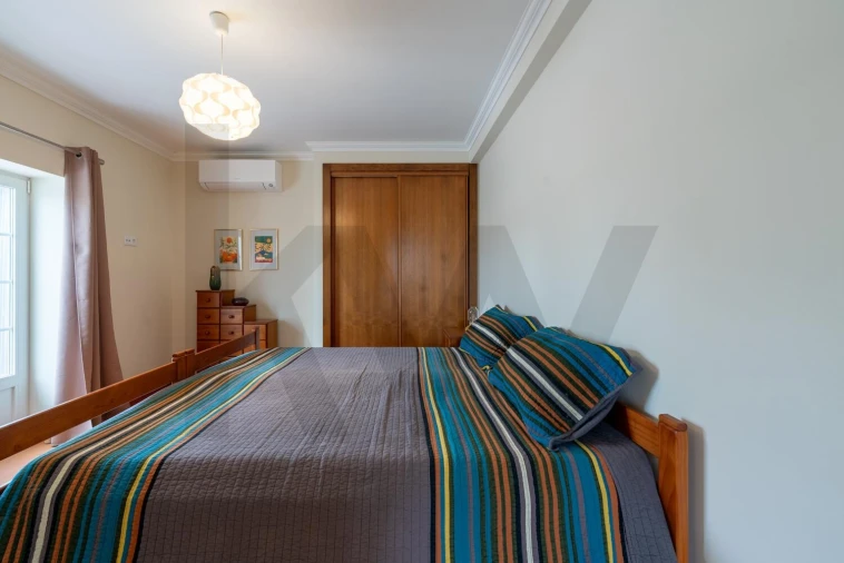 Moradia T4 para Venda em Reguengo Grande Foto 11