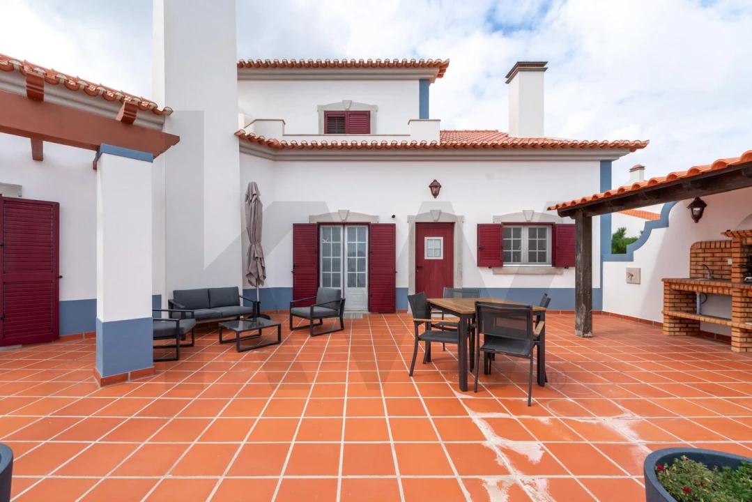 Moradia T4 para Venda em Reguengo Grande Foto 23