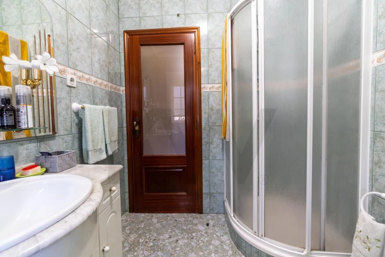 Moradia T3 para Venda em O. Azeméis, Riba-Ul, Ul, Macinhata Seixa, Madail Foto 31