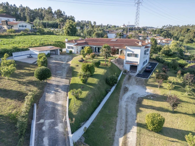 Moradia T3 para Venda em O. Azeméis, Riba-Ul, Ul, Macinhata Seixa, Madail Foto 57