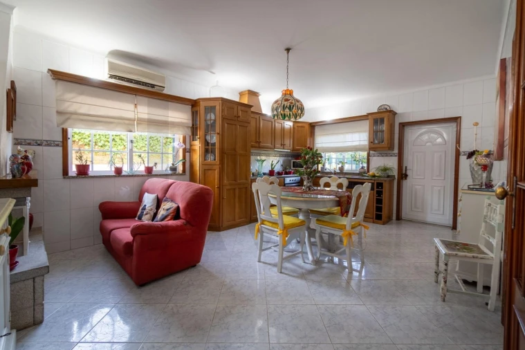 Moradia T3 para Venda em O. Azeméis, Riba-Ul, Ul, Macinhata Seixa, Madail Foto 34