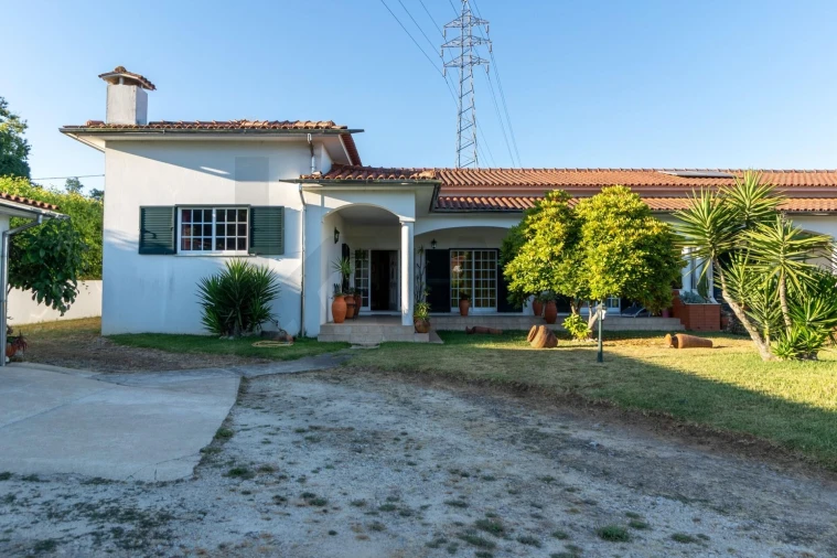 Moradia T3 para Venda em O. Azeméis, Riba-Ul, Ul, Macinhata Seixa, Madail Foto 70