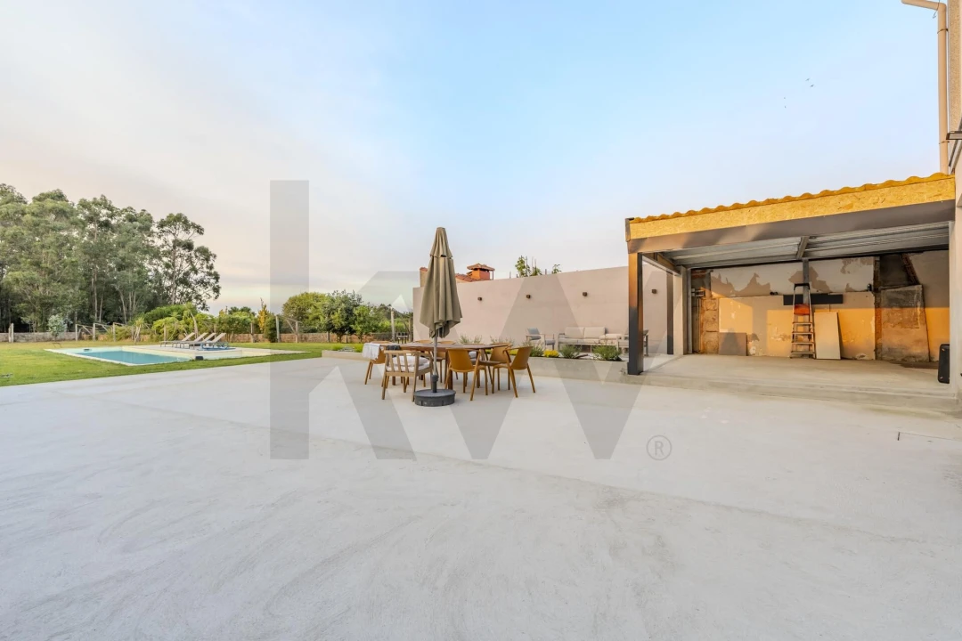 Moradia T3 para Venda em Aveleda Foto 16