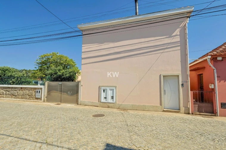 Moradia T3 para Venda em Aveleda Foto 41