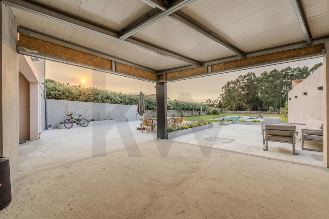 Moradia T3 para Venda em Aveleda Foto 22