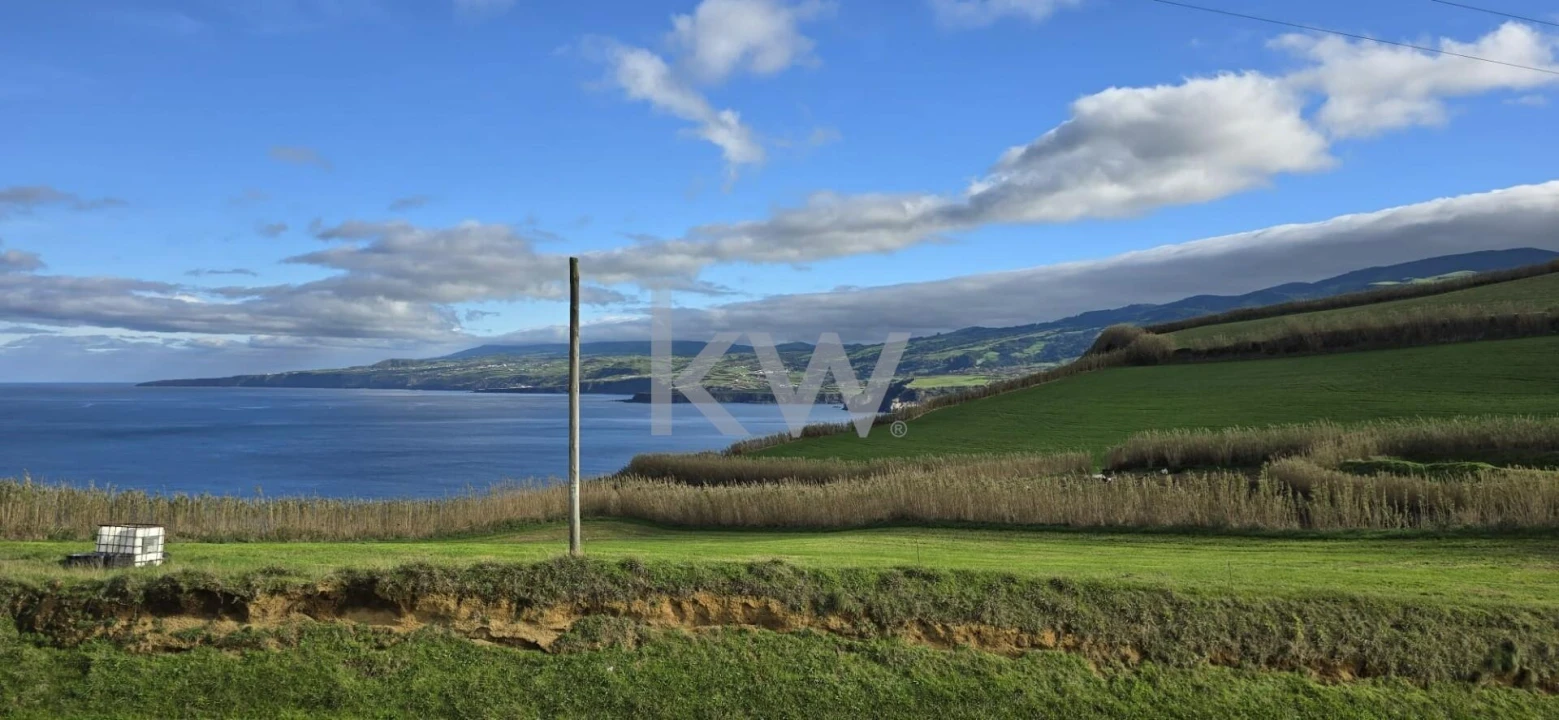 Terreno para Venda em Ribeirinha Foto 13