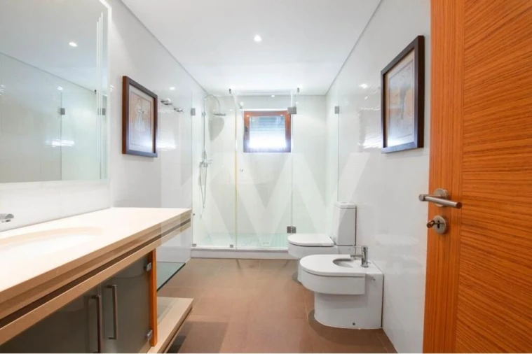 Moradia T8 para Venda em Vila Franca de Xira Foto 6