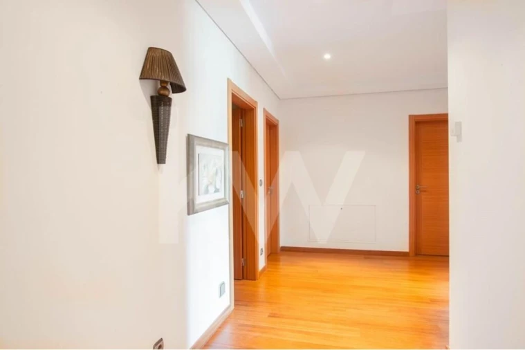 Moradia T8 para Venda em Vila Franca de Xira Foto 9