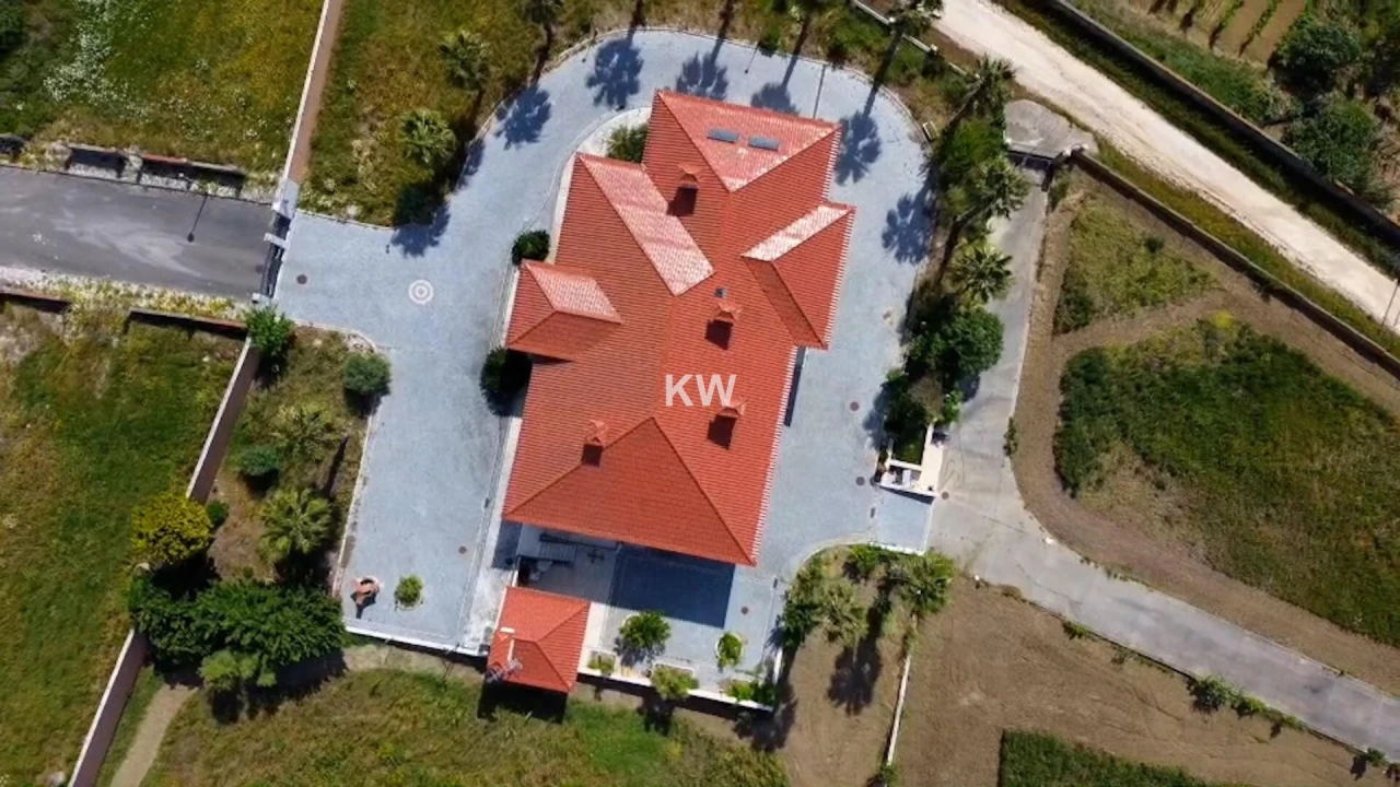 Moradia T8 para Venda em Vila Franca de Xira Foto 33