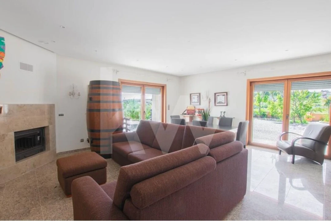 Moradia T8 para Venda em Vila Franca de Xira Foto 13