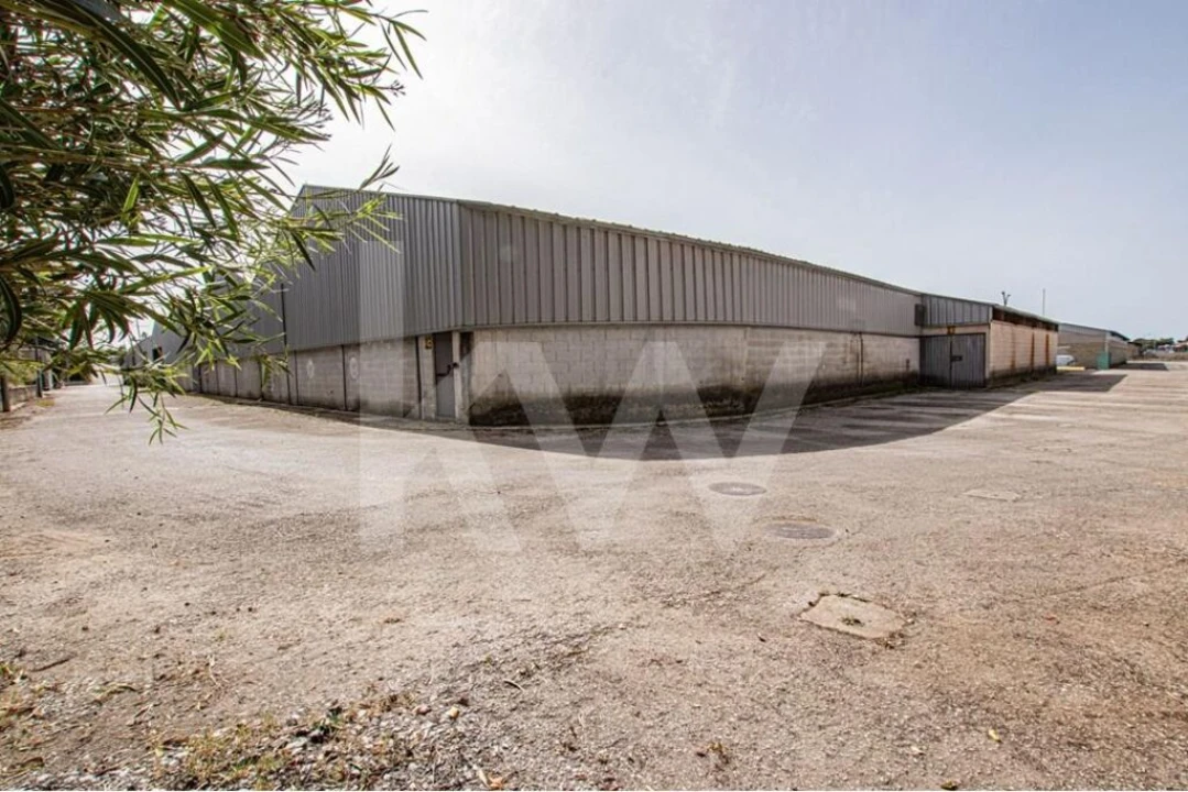 Armazém para Venda em Setubal (São Sebastião) Foto 9