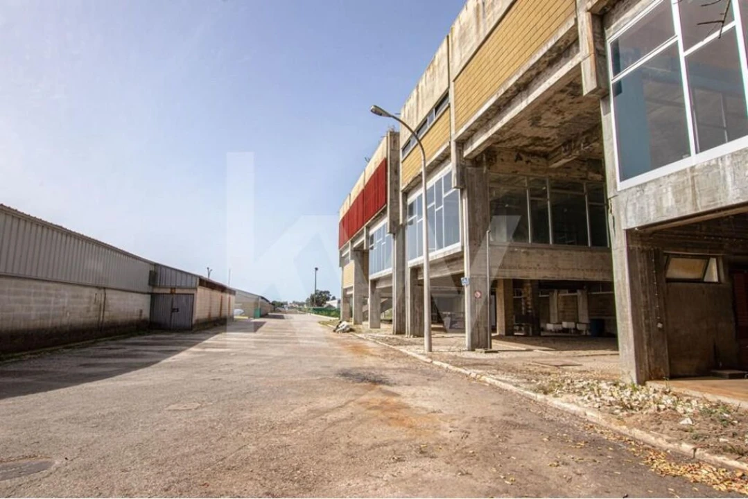 Armazém para Venda em Setubal (São Sebastião) Foto 11