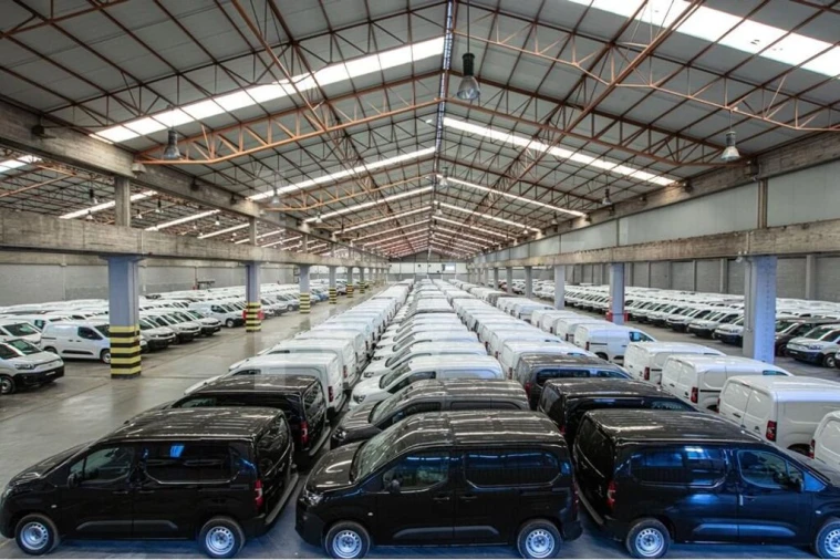 Armazém para Venda em Setubal (São Sebastião) Foto 16