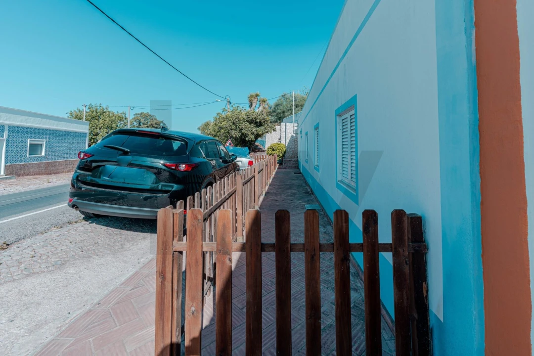 Moradia T3 para Venda em Santa Catarina da Fonte do Bispo Foto 4