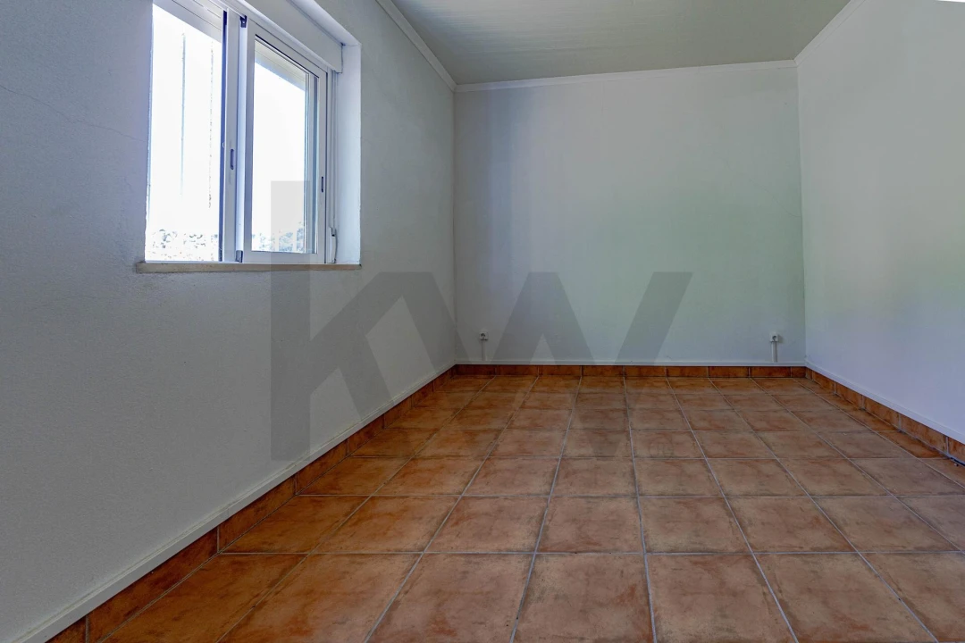 Moradia T3 para Venda em Santa Catarina da Fonte do Bispo Foto 20