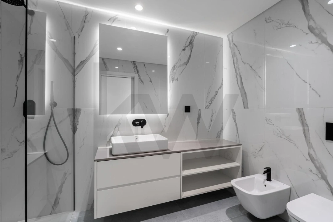 Apartamento T3 para Venda em Mafamude e Vilar do Paraíso Foto 29