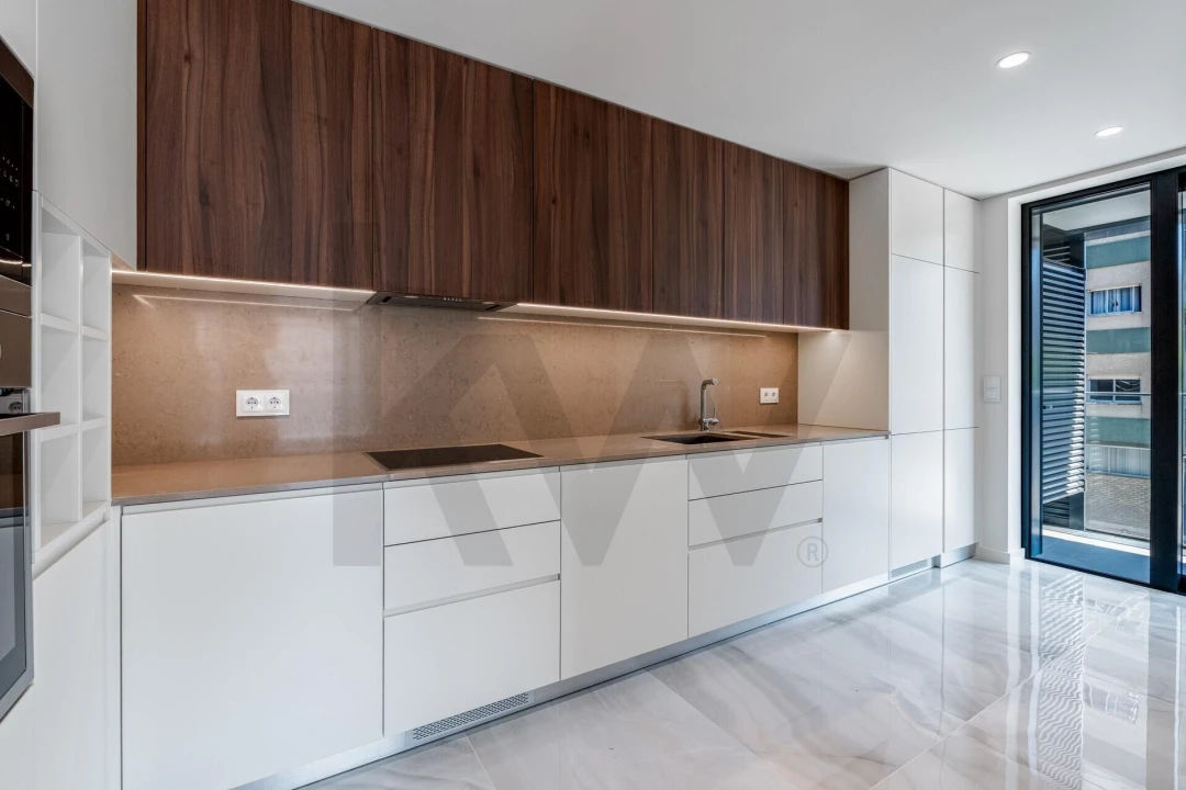 Apartamento T3 para Venda em Mafamude e Vilar do Paraíso Foto 9