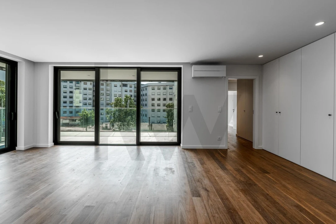 Apartamento T3 para Venda em Mafamude e Vilar do Paraíso Foto 14