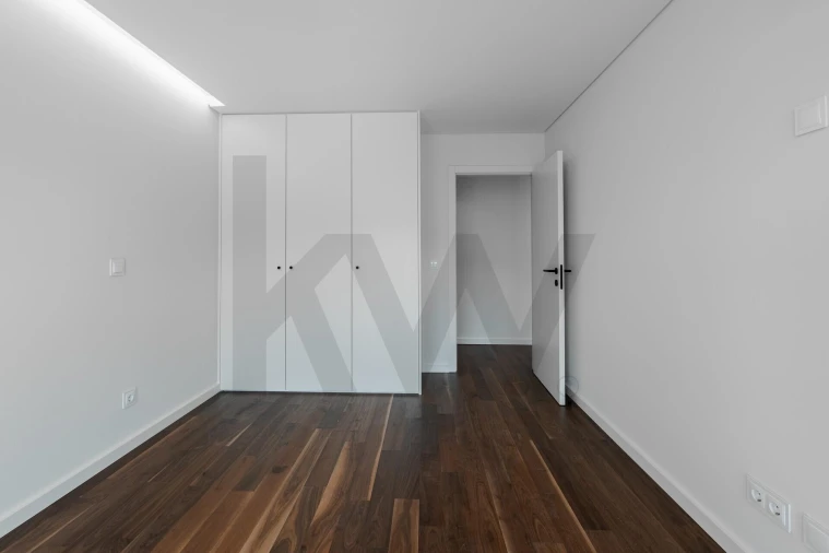 Apartamento T3 para Venda em Mafamude e Vilar do Paraíso Foto 18