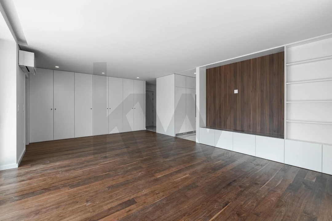 Apartamento T3 para Venda em Mafamude e Vilar do Paraíso Foto 27