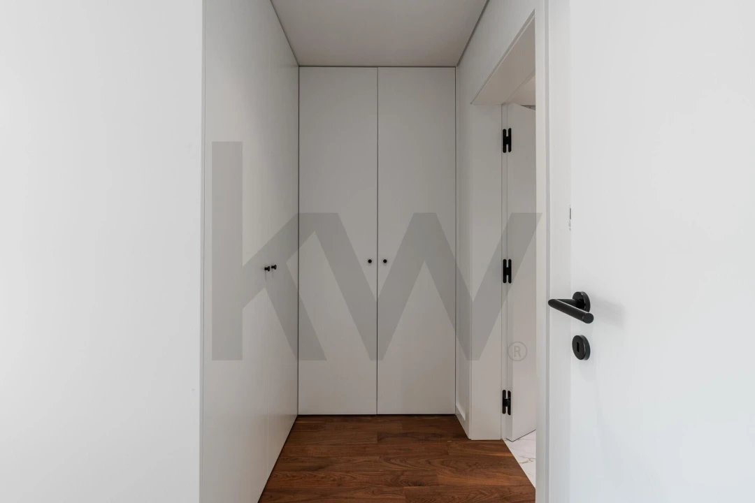 Apartamento T3 para Venda em Mafamude e Vilar do Paraíso Foto 4
