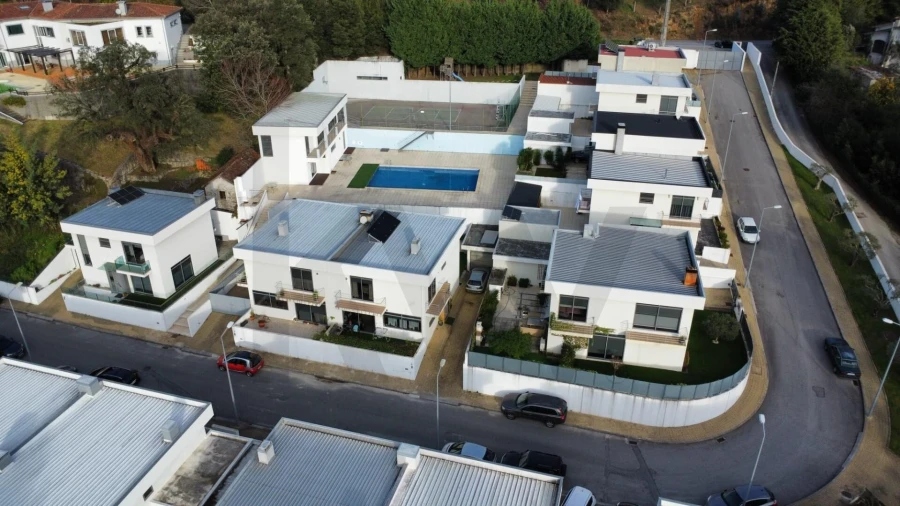 Moradia T3 para Venda em Pessegueiro do Vouga Foto 50