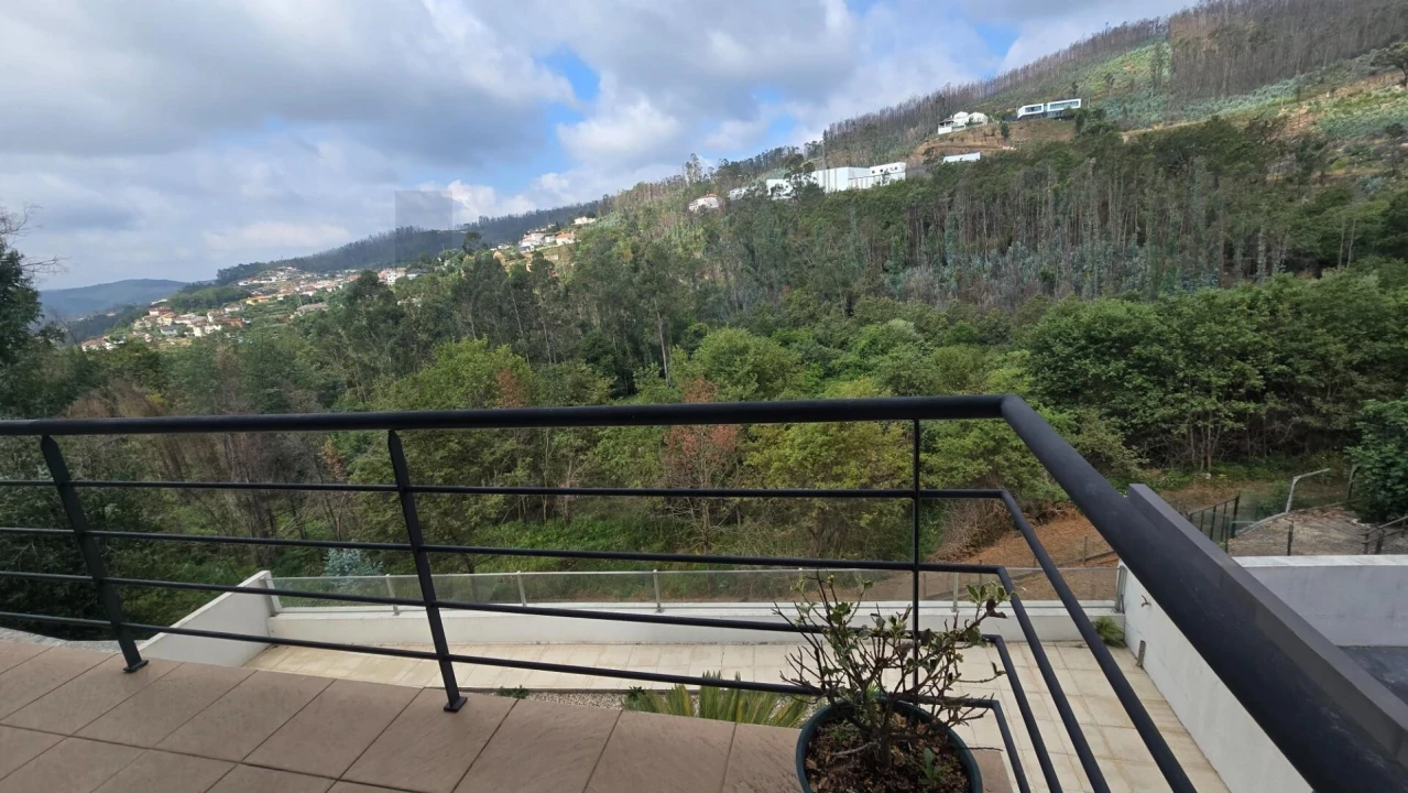 Moradia T3 para Venda em Pessegueiro do Vouga Foto 3