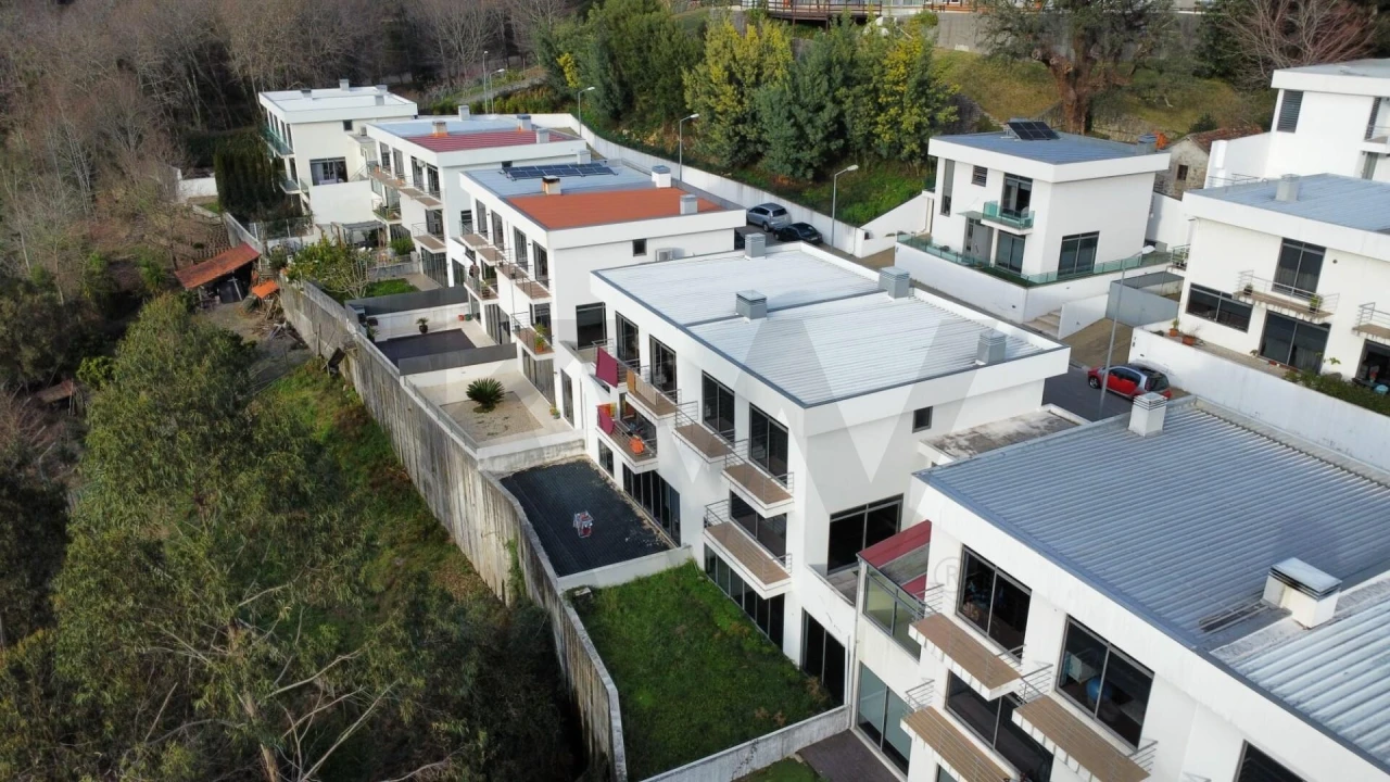 Moradia T3 para Venda em Pessegueiro do Vouga Foto 48