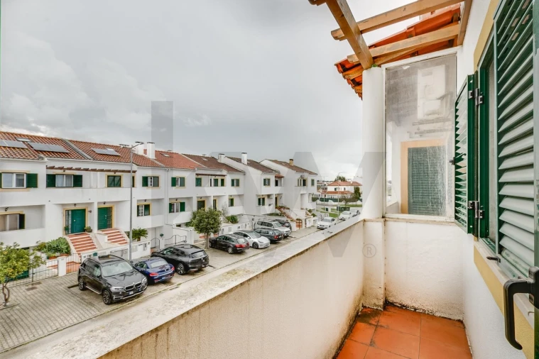 Moradia T3 para Venda em Alcochete Foto 40