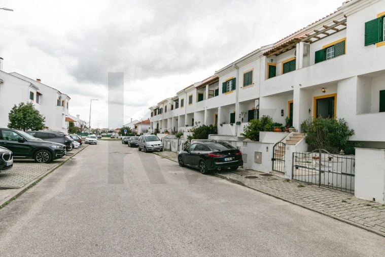 Moradia T3 para Venda em Alcochete Foto 51