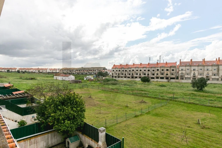 Moradia T3 para Venda em Alcochete Foto 32