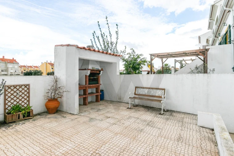 Moradia T3 para Venda em Alcochete Foto 13