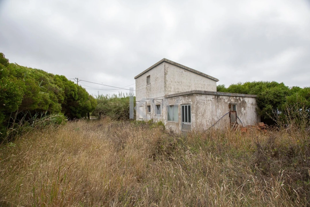 Moradia T2 para Venda em São Pedro da Cadeira Foto 8