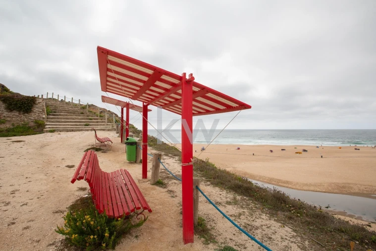 Moradia T2 para Venda em São Pedro da Cadeira Foto 15