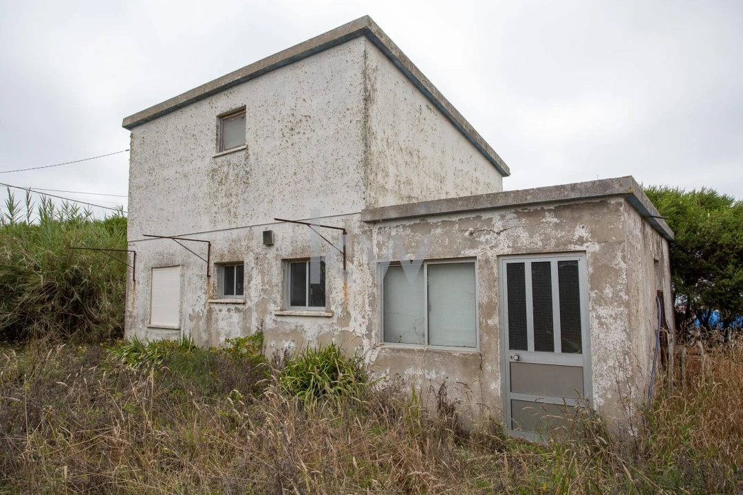 Moradia T2 para Venda em São Pedro da Cadeira Foto 11