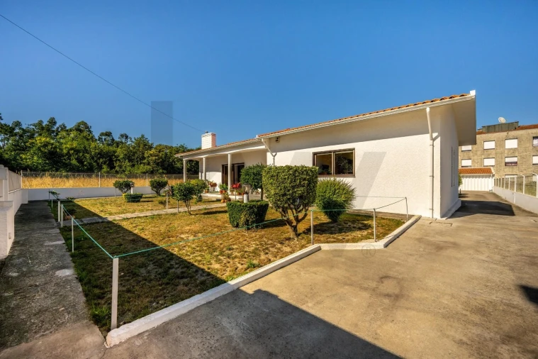 Moradia T2 para Venda em Grijó e Sermonde Foto 22