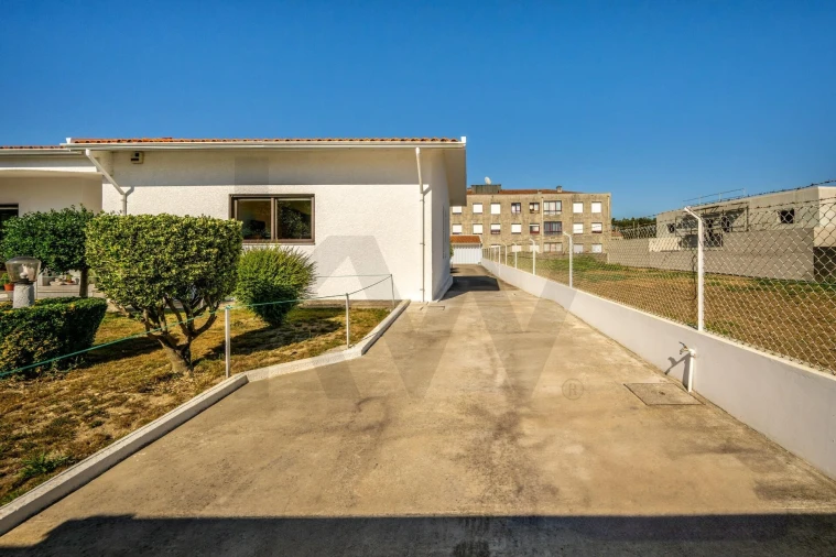 Moradia T2 para Venda em Grijó e Sermonde Foto 21