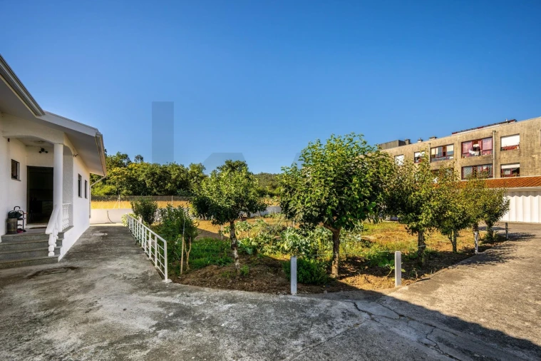 Moradia T2 para Venda em Grijó e Sermonde Foto 18