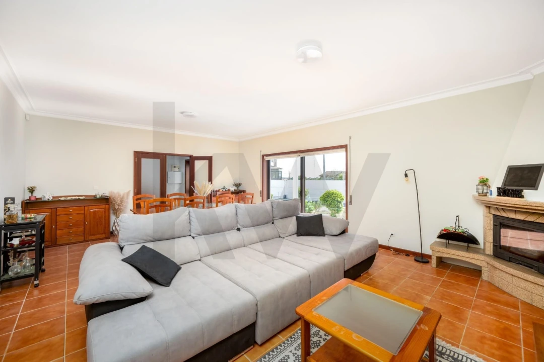 Moradia T2 para Venda em Grijó e Sermonde Foto 4