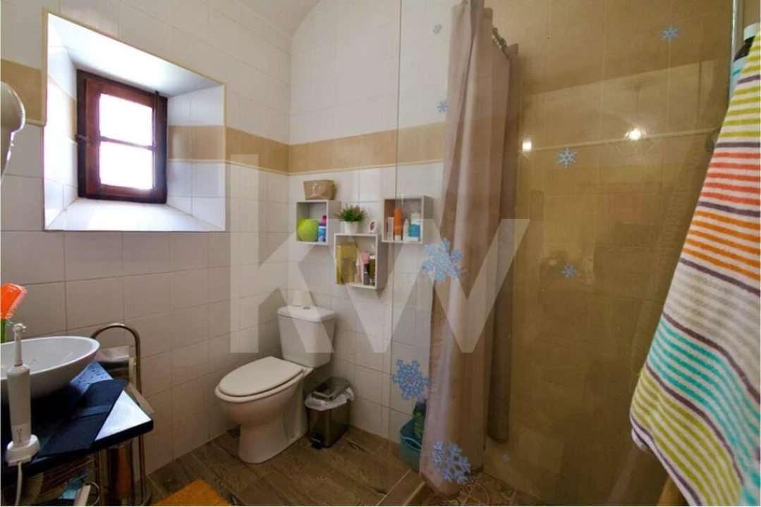 Moradia T5 para Venda em São Bento do Cortiço e Santo Estêvão Foto 28