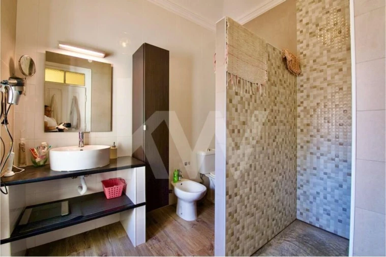 Moradia T5 para Venda em São Bento do Cortiço e Santo Estêvão Foto 13