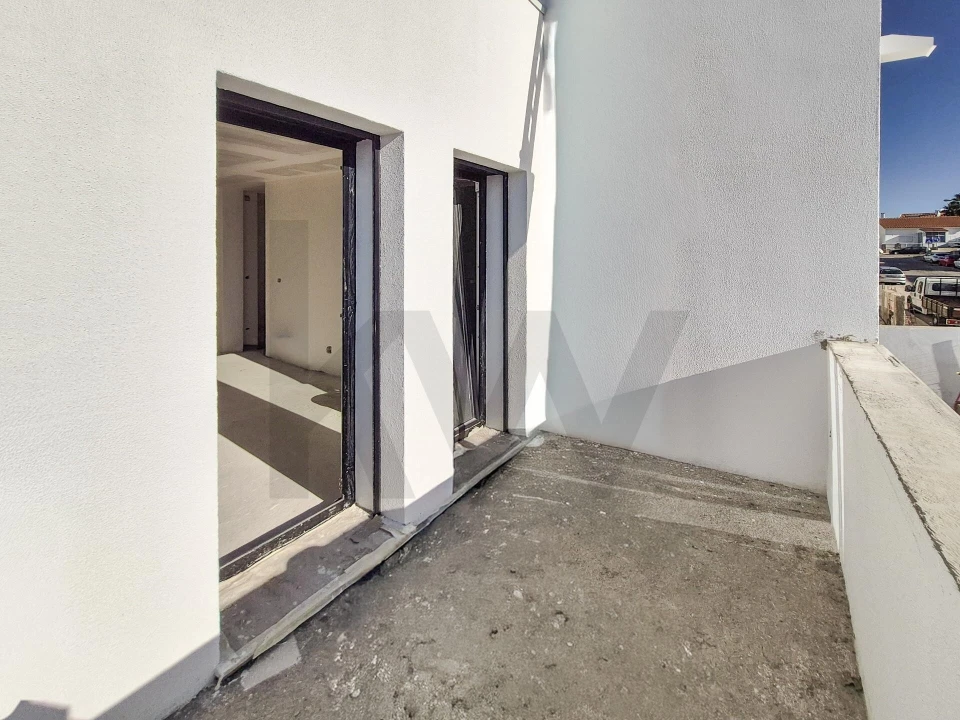 Moradia T4 para Venda em São Domingos de Rana Foto 21